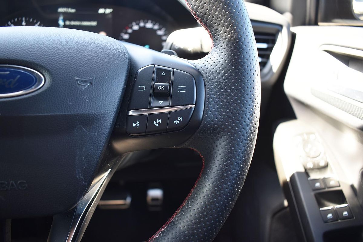 2020 Ford Focus ST-Line SA