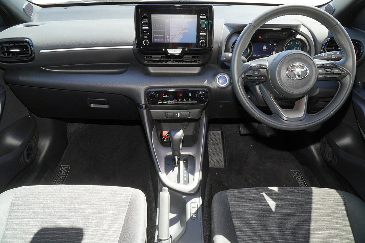 2022 Toyota Yaris SX Hybrid MXPH10R