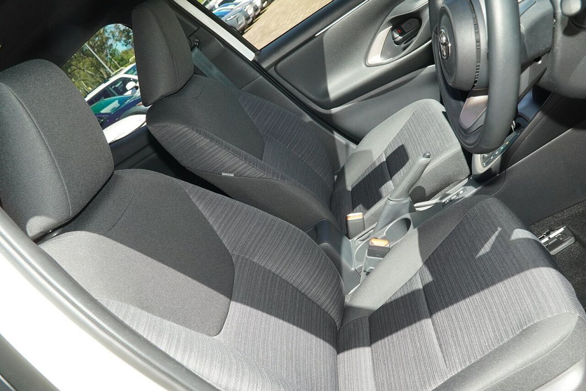 2022 Toyota Yaris SX Hybrid MXPH10R
