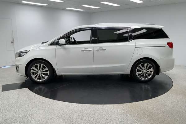 2016 Kia Carnival Platinum YP