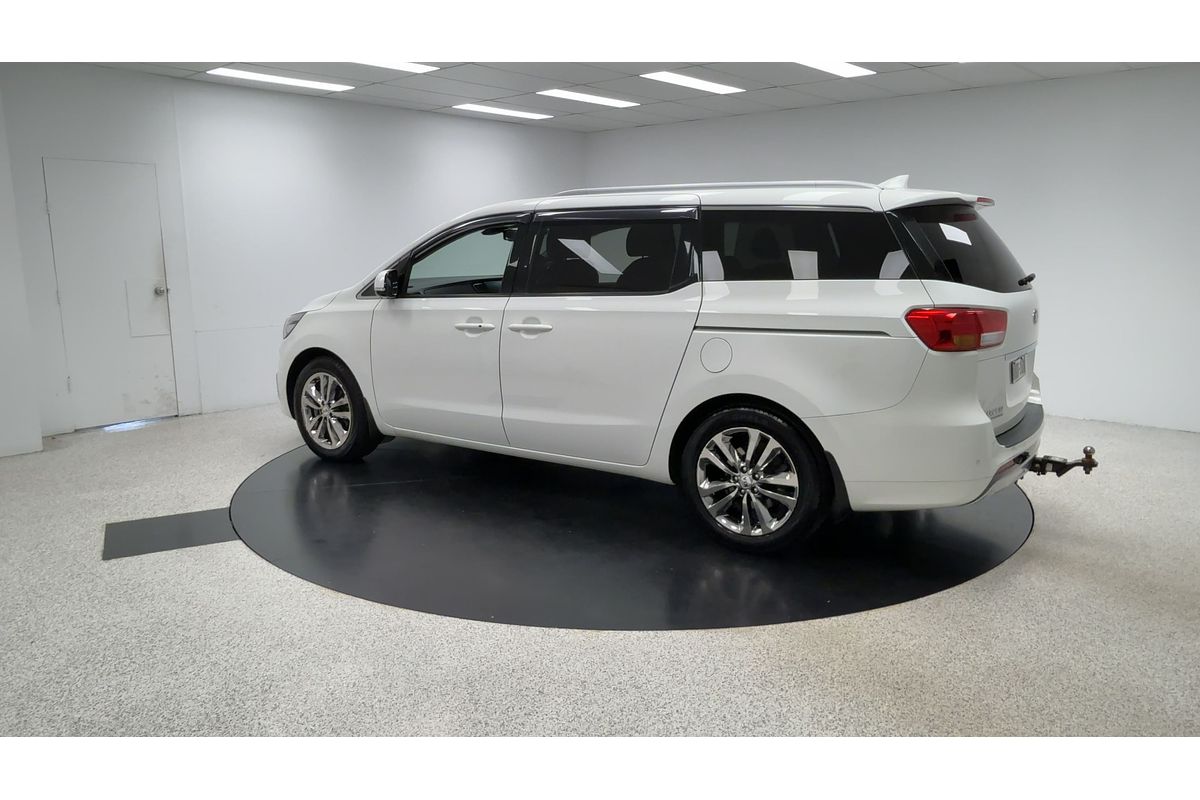 2016 Kia Carnival Platinum YP