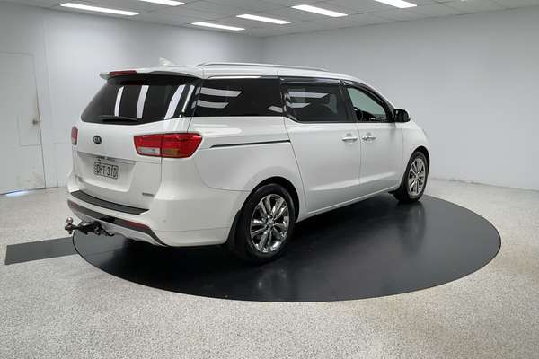 2016 Kia Carnival Platinum YP