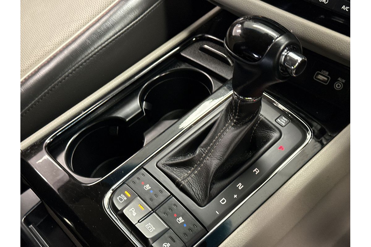 2016 Kia Carnival Platinum YP