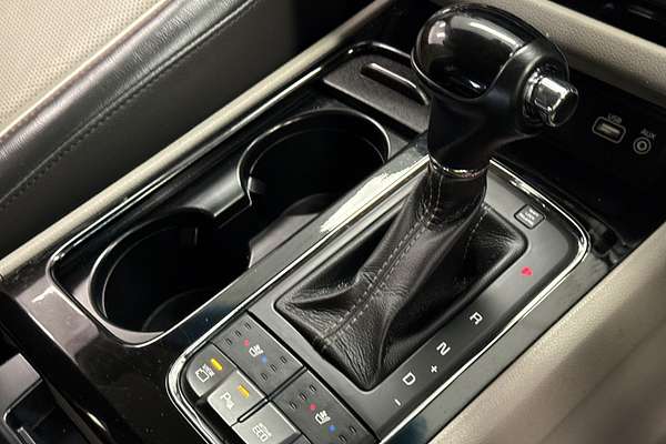 2016 Kia Carnival Platinum YP