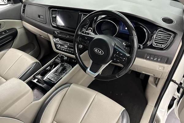2016 Kia Carnival Platinum YP