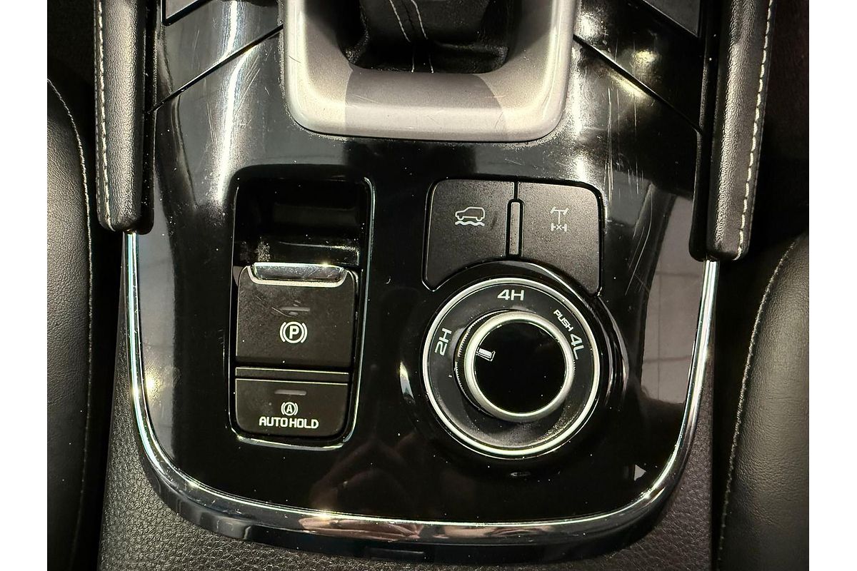 2024 Isuzu MU-X LS-T