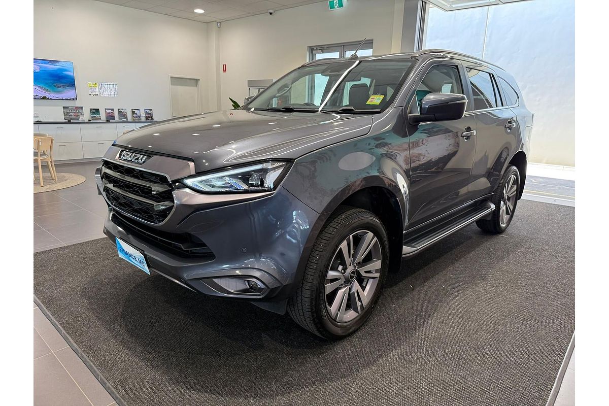 2024 Isuzu MU-X LS-T