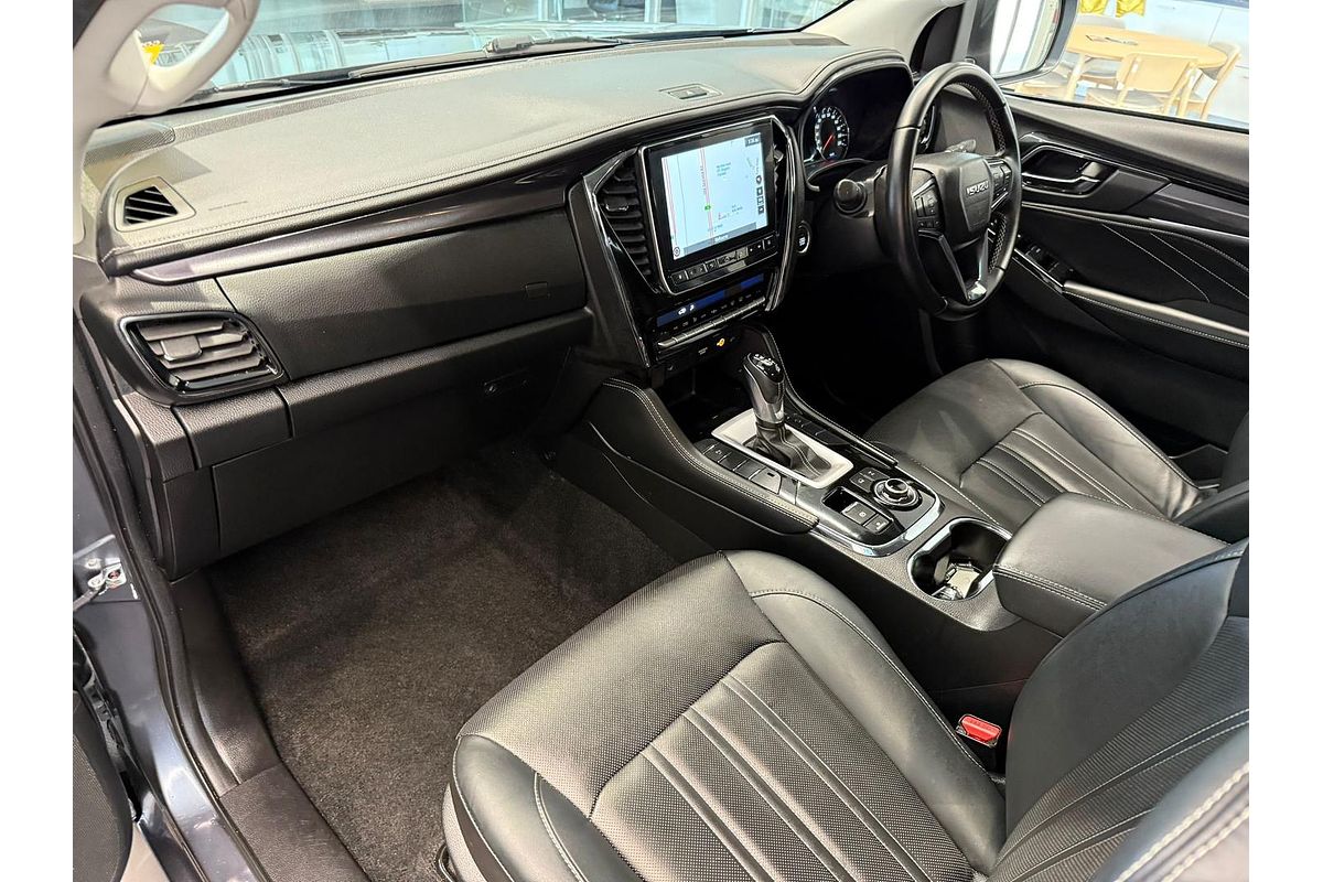 2024 Isuzu MU-X LS-T