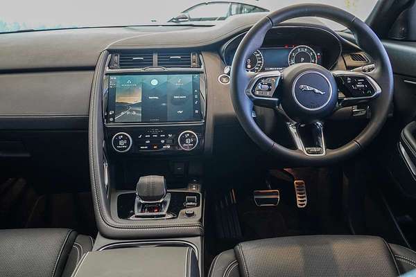 2024 Jaguar E-PACE P250 R-Dynamic SE X540