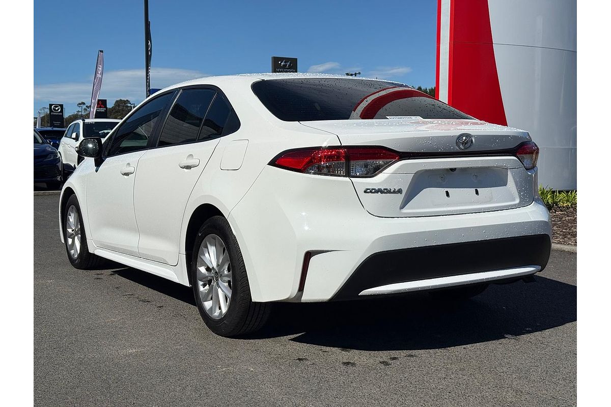 2021 Toyota Corolla SX MZEA12R