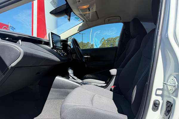 2021 Toyota Corolla SX MZEA12R