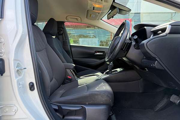 2021 Toyota Corolla SX MZEA12R