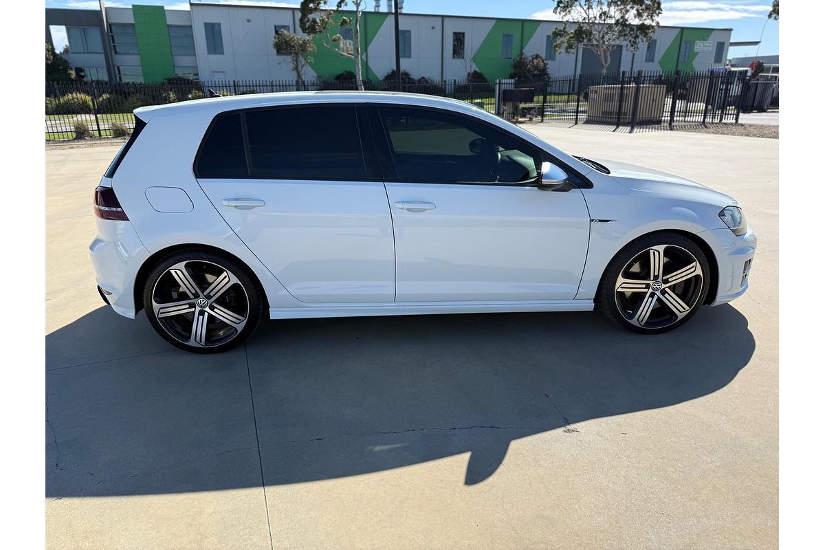 2016 Volkswagen Golf R 7
