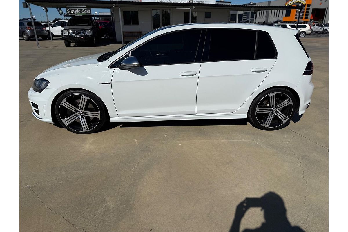 2016 Volkswagen Golf R 7