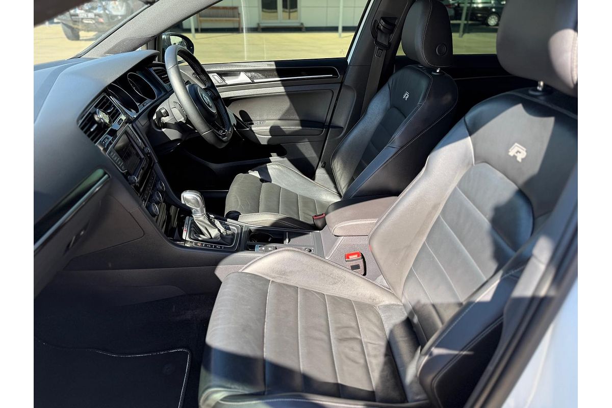 2016 Volkswagen Golf R 7