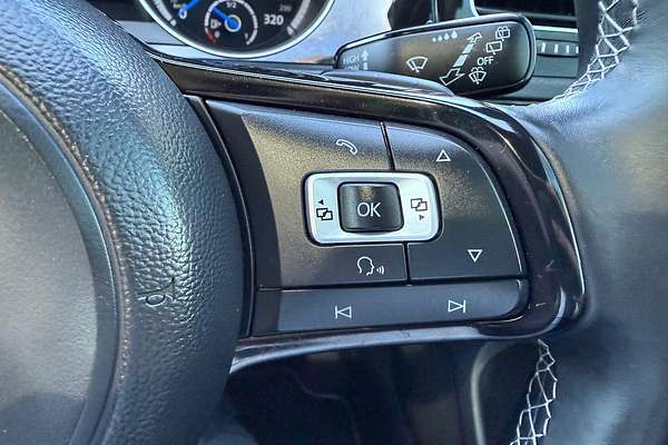 2016 Volkswagen Golf R 7