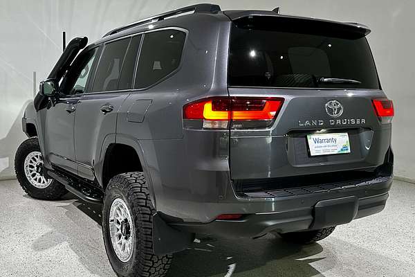 2024 Toyota Landcruiser GXL FJA300R