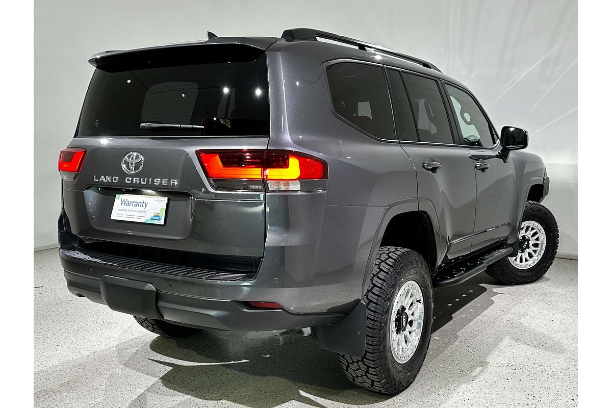 2024 Toyota Landcruiser GXL FJA300R