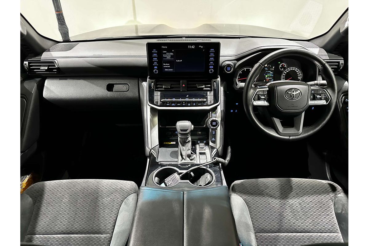 2024 Toyota Landcruiser GXL FJA300R