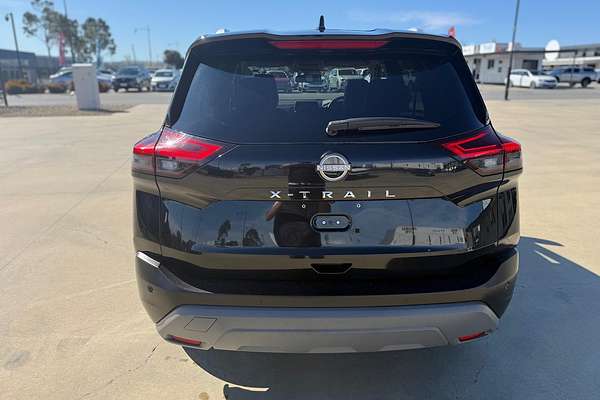 2024 Nissan X-TRAIL ST-L T33