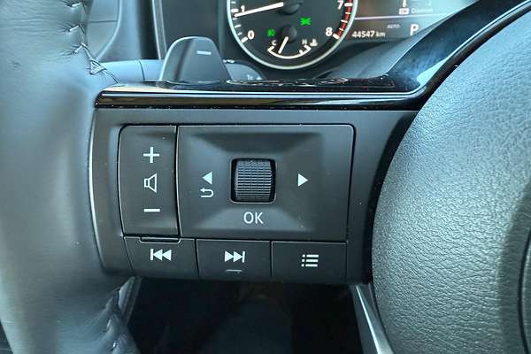 2024 Nissan X-TRAIL ST-L T33