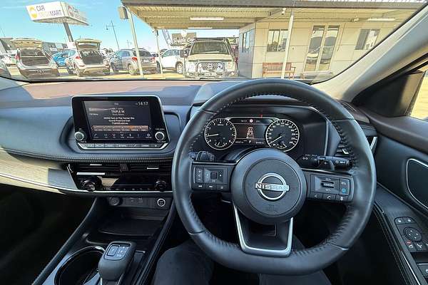 2024 Nissan X-TRAIL ST-L T33