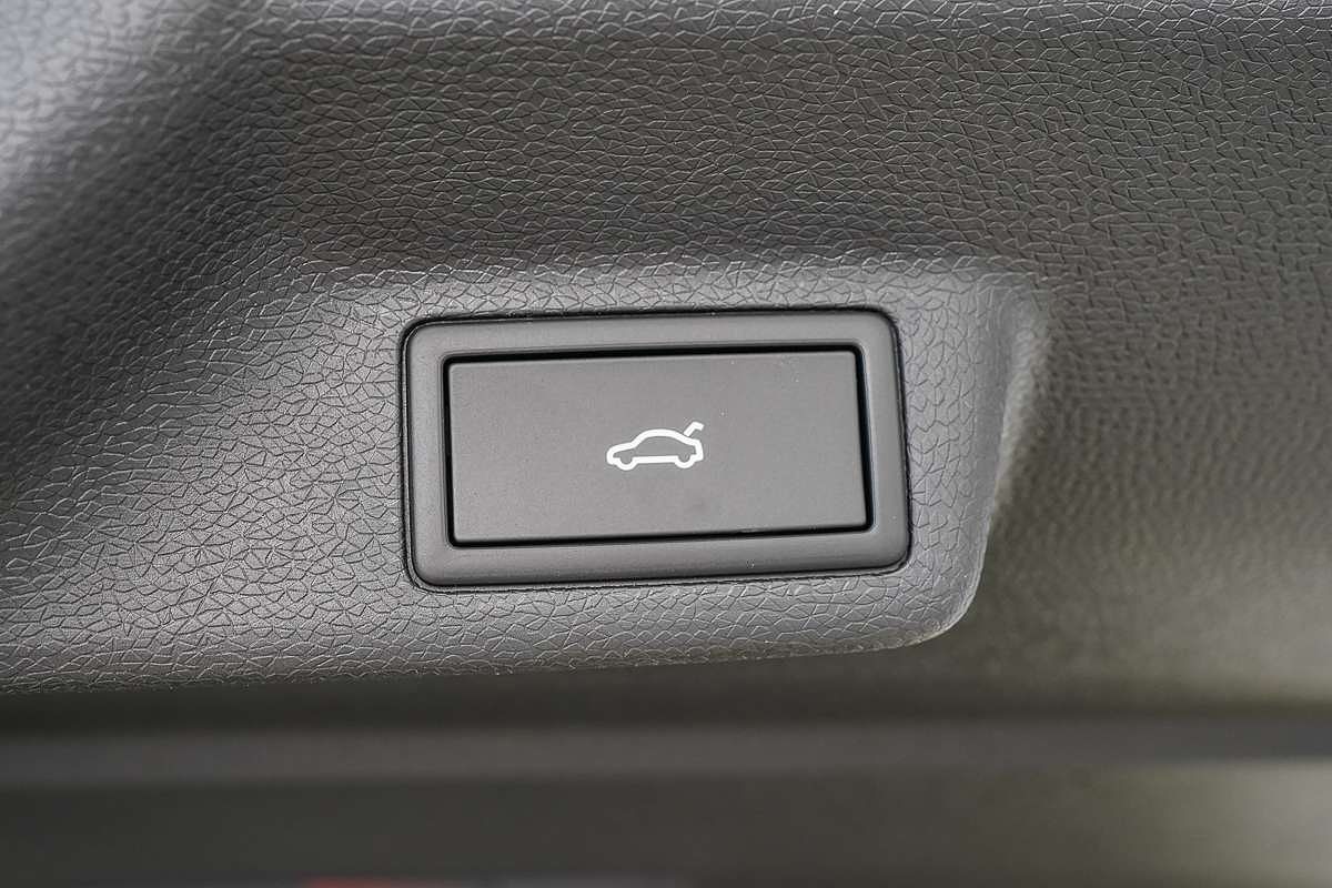 2025 Volkswagen ID. Buzz Pro BEV560 EB LWB