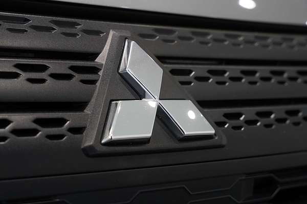 2023 Mitsubishi Eclipse Cross ES YB