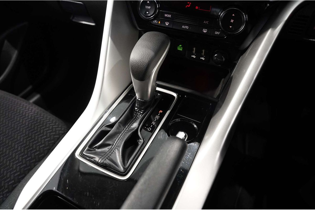 2023 Mitsubishi Eclipse Cross ES YB