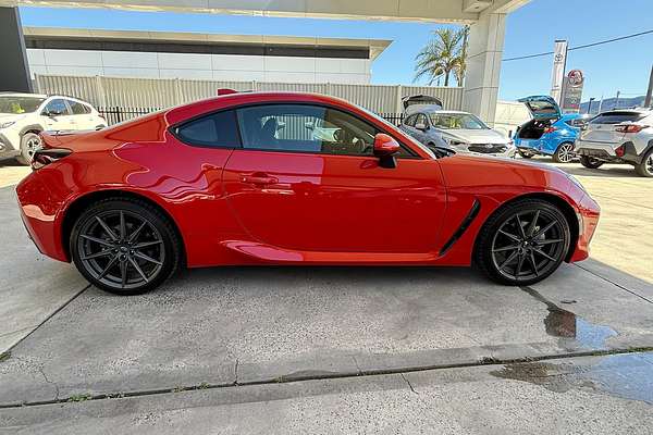 2025 Subaru BRZ S ZD8