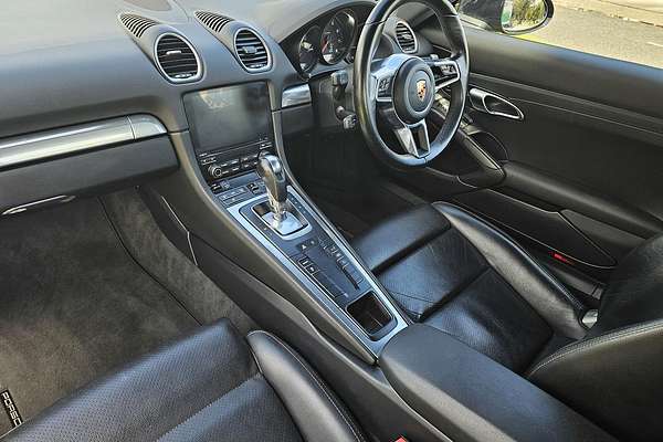 2019 Porsche 718 Cayman 982