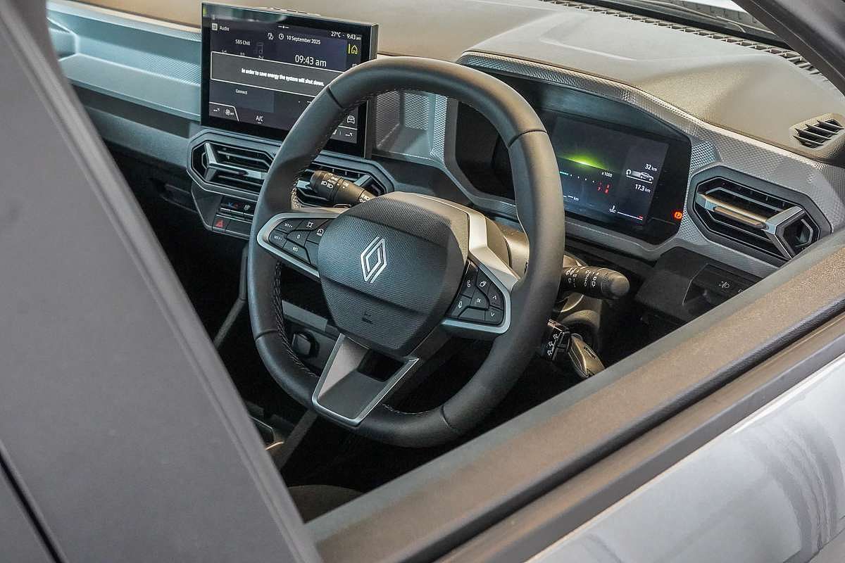 2025 Renault Duster Evolution X1311