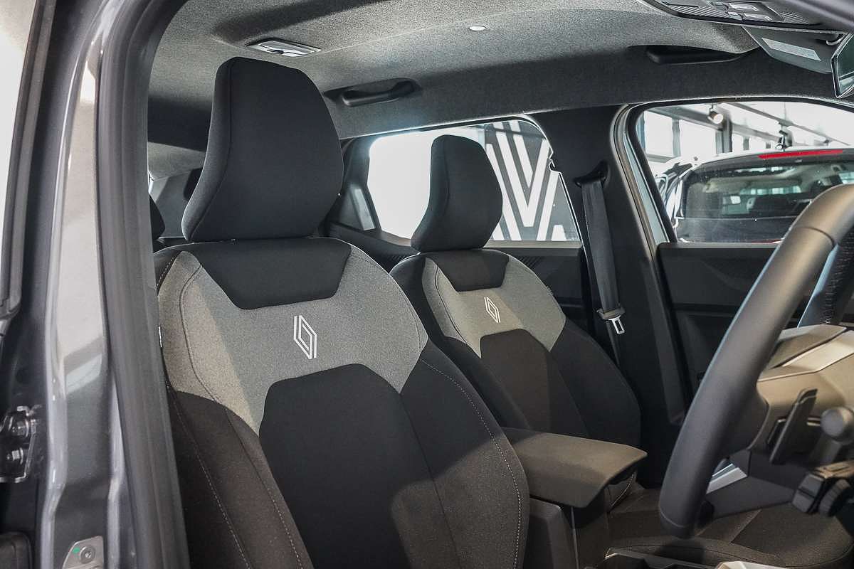 2025 Renault Duster Evolution X1311