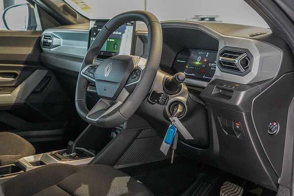 2025 Renault Duster Evolution X1311