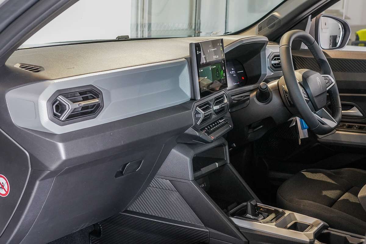 2025 Renault Duster Evolution X1311