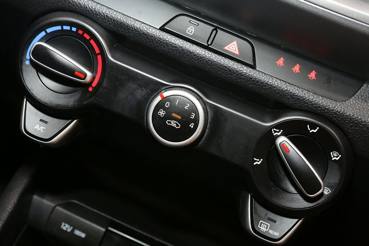 2021 Kia Stonic S YB