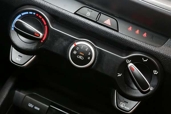 2021 Kia Stonic S YB