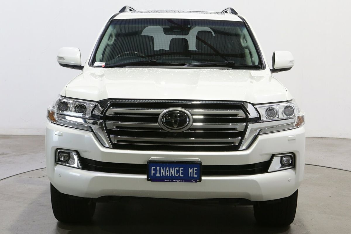 2019 Toyota Landcruiser Sahara VDJ200R