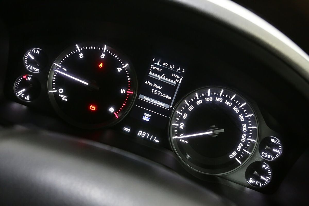2019 Toyota Landcruiser Sahara VDJ200R