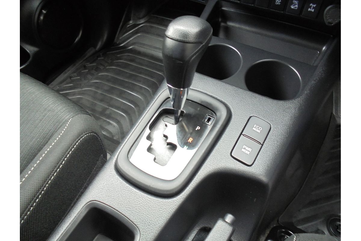 2019 Toyota Hilux SR GUN126R 4X4