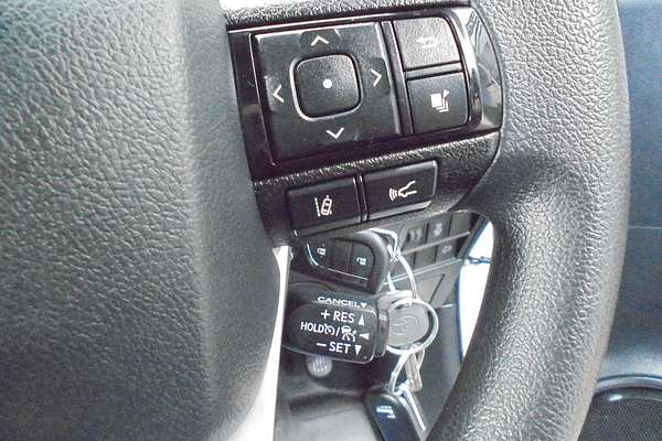 2019 Toyota Hilux SR GUN126R 4X4