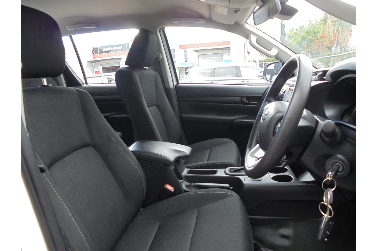 2019 Toyota Hilux SR GUN126R 4X4