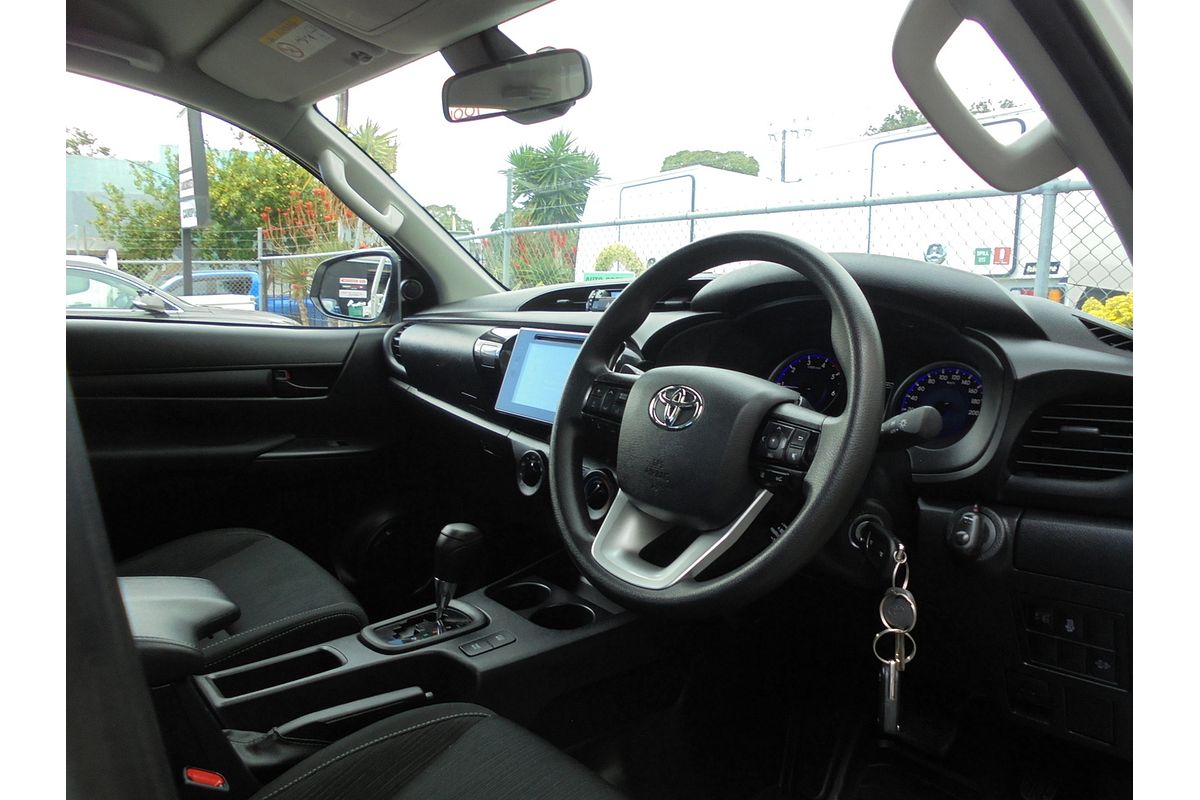2019 Toyota Hilux SR GUN126R 4X4