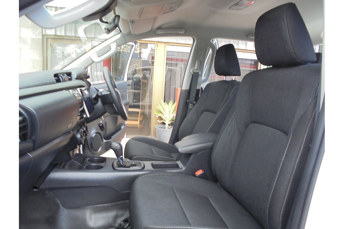 2019 Toyota Hilux SR GUN126R 4X4