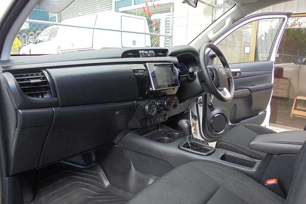 2019 Toyota Hilux SR GUN126R 4X4