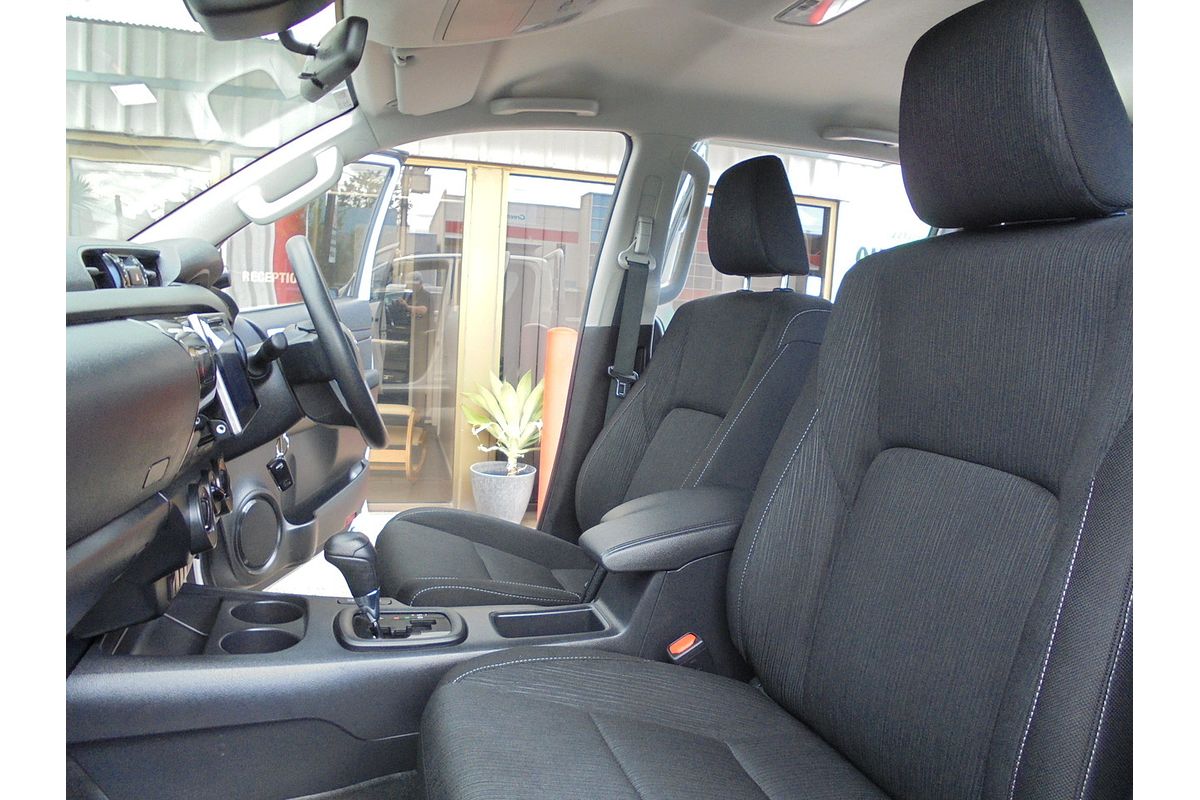 2019 Toyota Hilux SR GUN126R 4X4