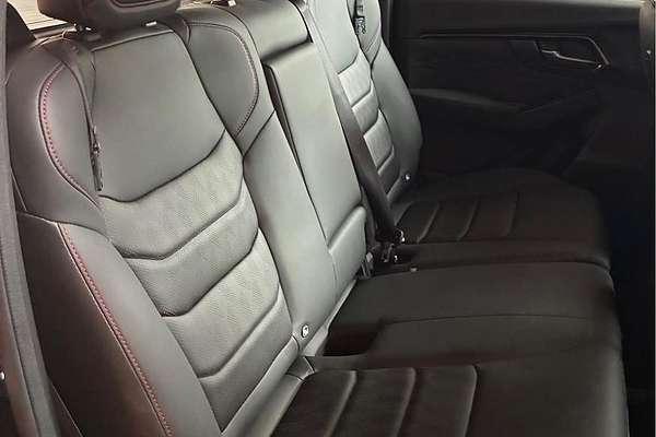 2025 Isuzu D-MAX X-TERRAIN 4X4