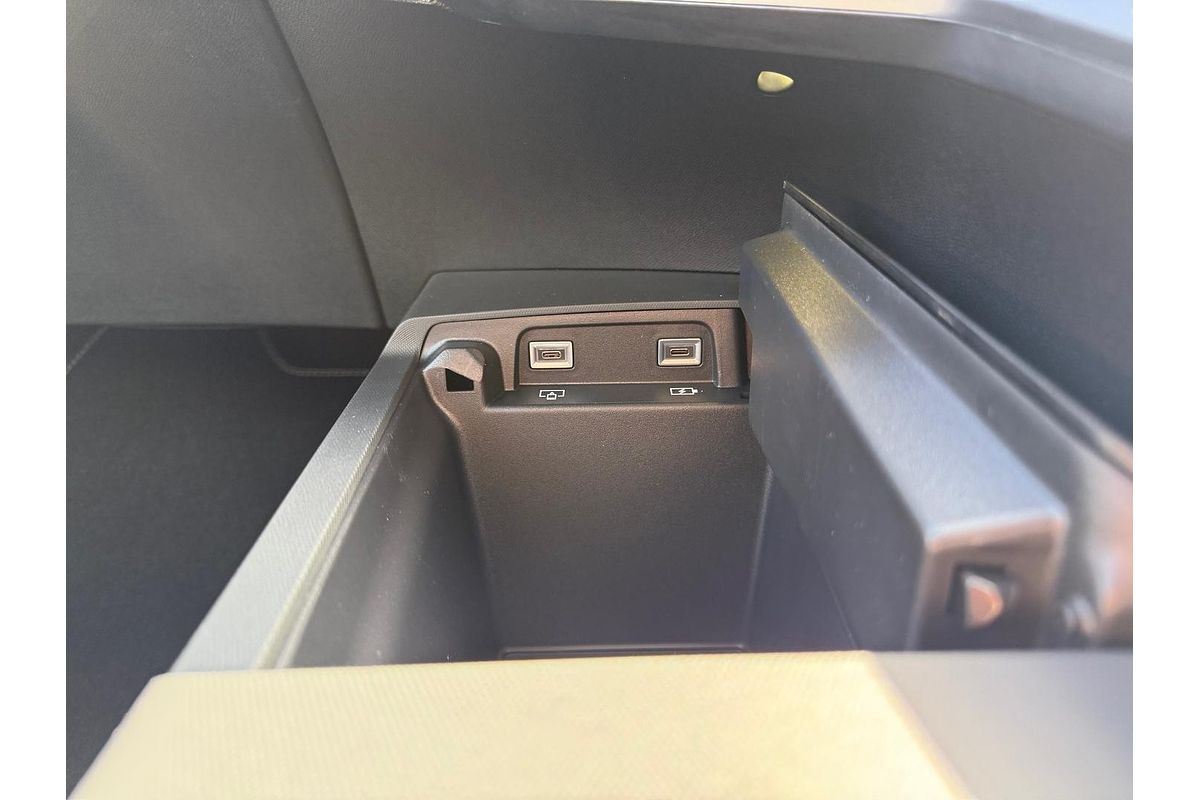 2025 Peugeot 3008 GT Premium Hybrid P64