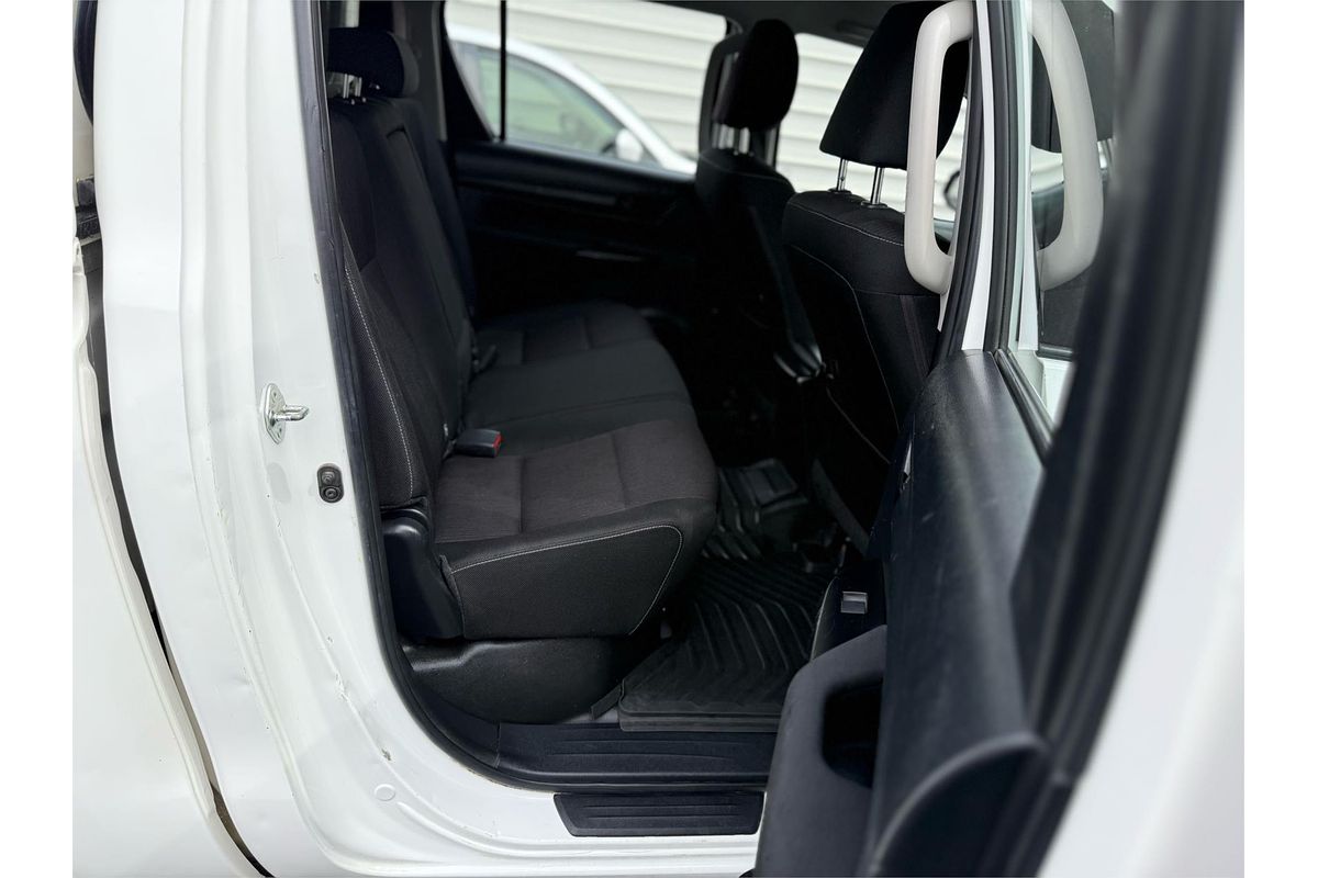 2019 Toyota Hilux SR GUN126R 4X4