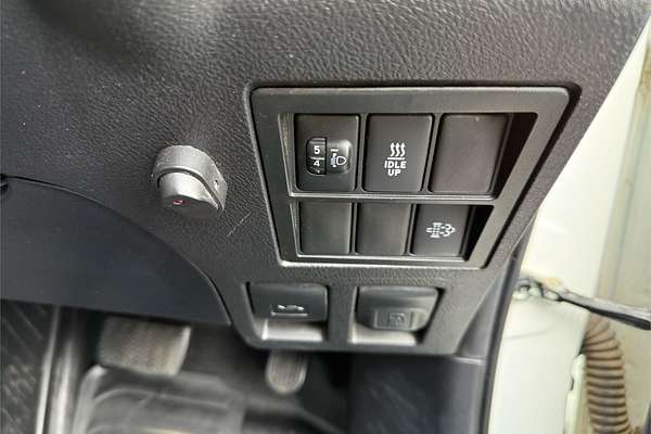 2019 Toyota Hilux SR GUN126R 4X4